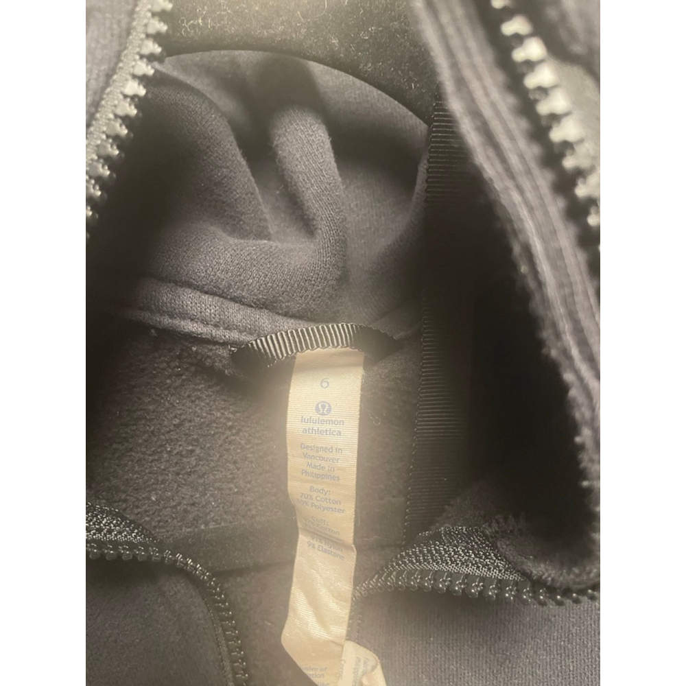Lululemon Black Full Zip Hoodie Size 6 Fleece Thumbholes - Picture 6 of 6